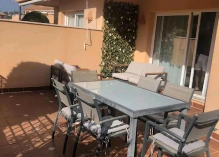 Appartement Modern Next To Pool *